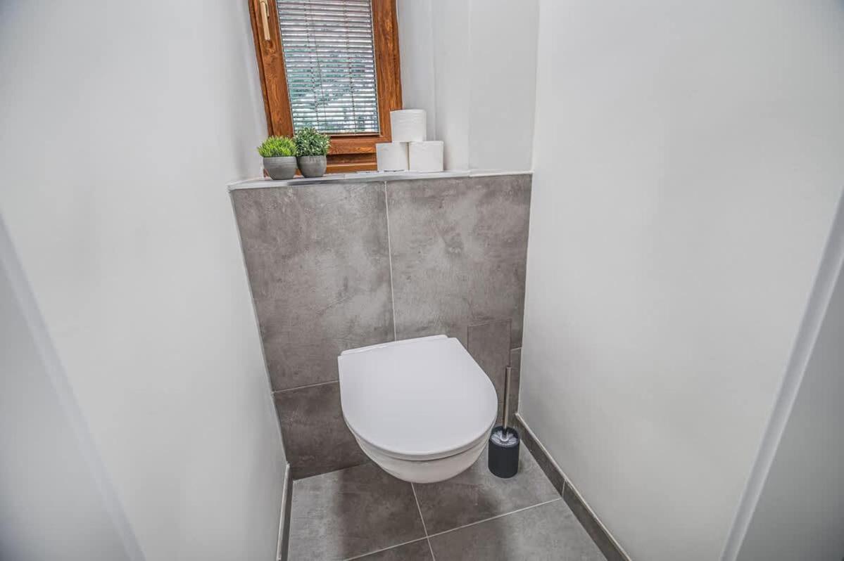 Nitra Castle Suite - Modern Elegance & Serenity Esterno foto